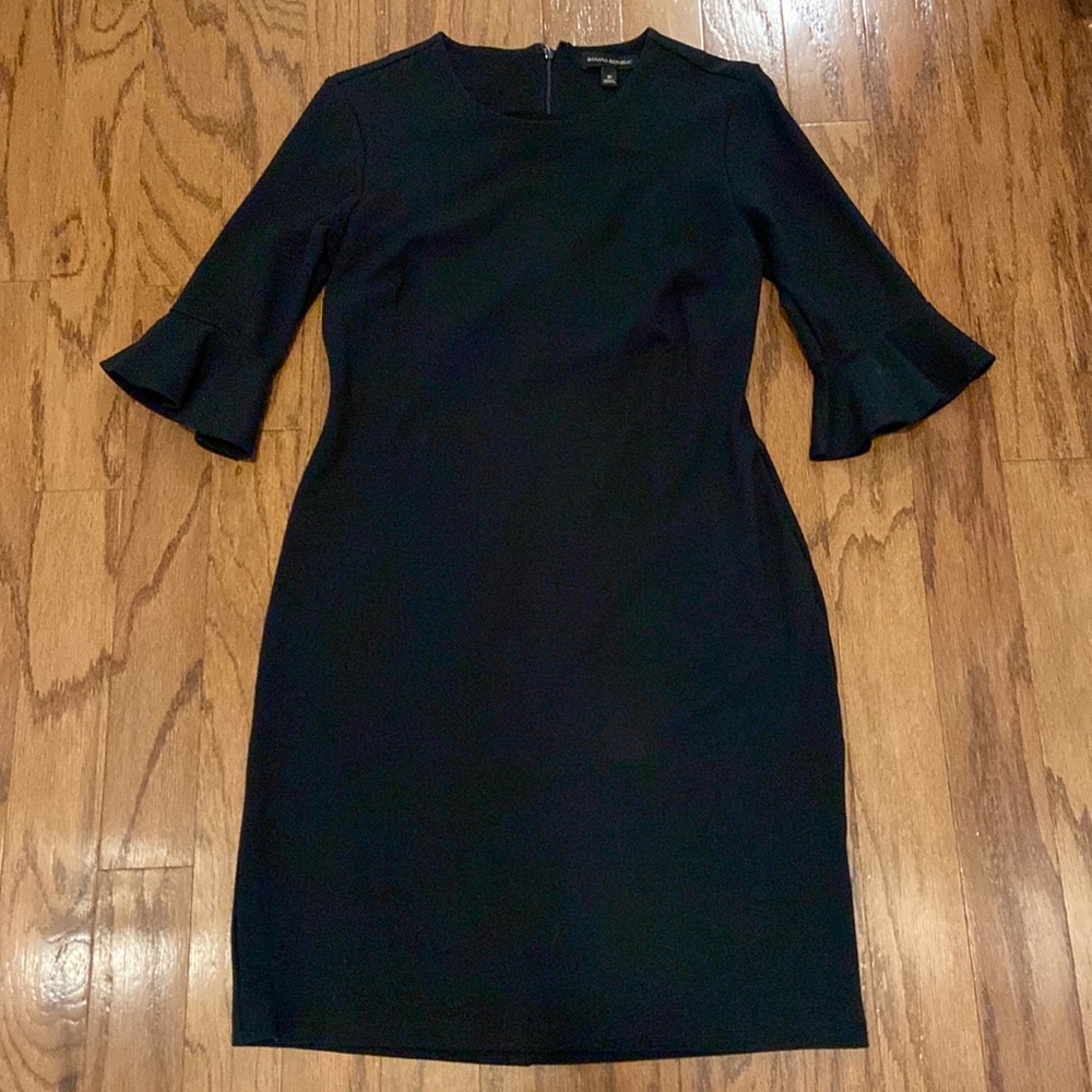 Banana Republic Black Sheath Dress - 10